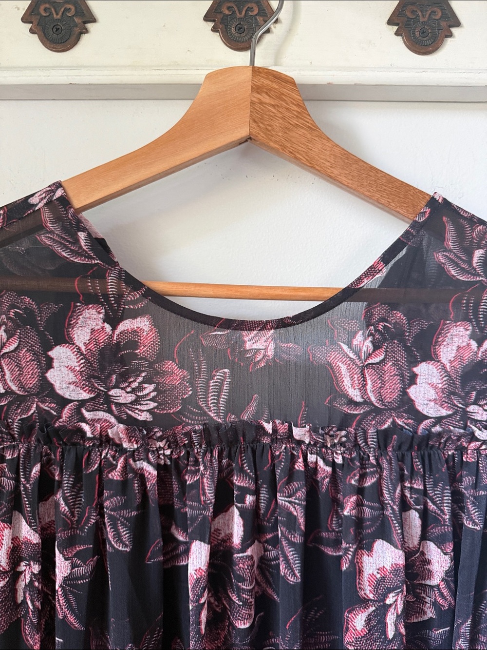 Ted Baker Black Midi Dress with Pink Floral Print Boho Casual  Feminine Girlcore - Picture 5 of 8